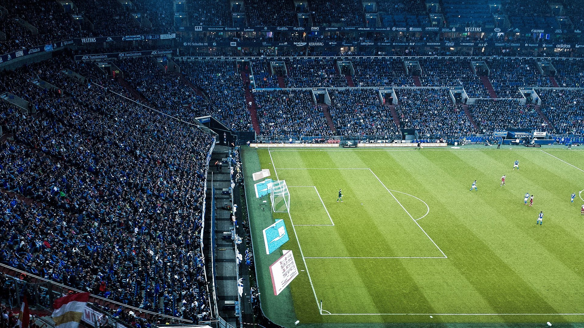 “电动冲浪：马鞍山赛场为观众带来科技与运动的震撼体验”